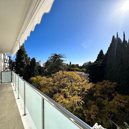 Center Of Marbella - Eaw Homes Bagian luar foto