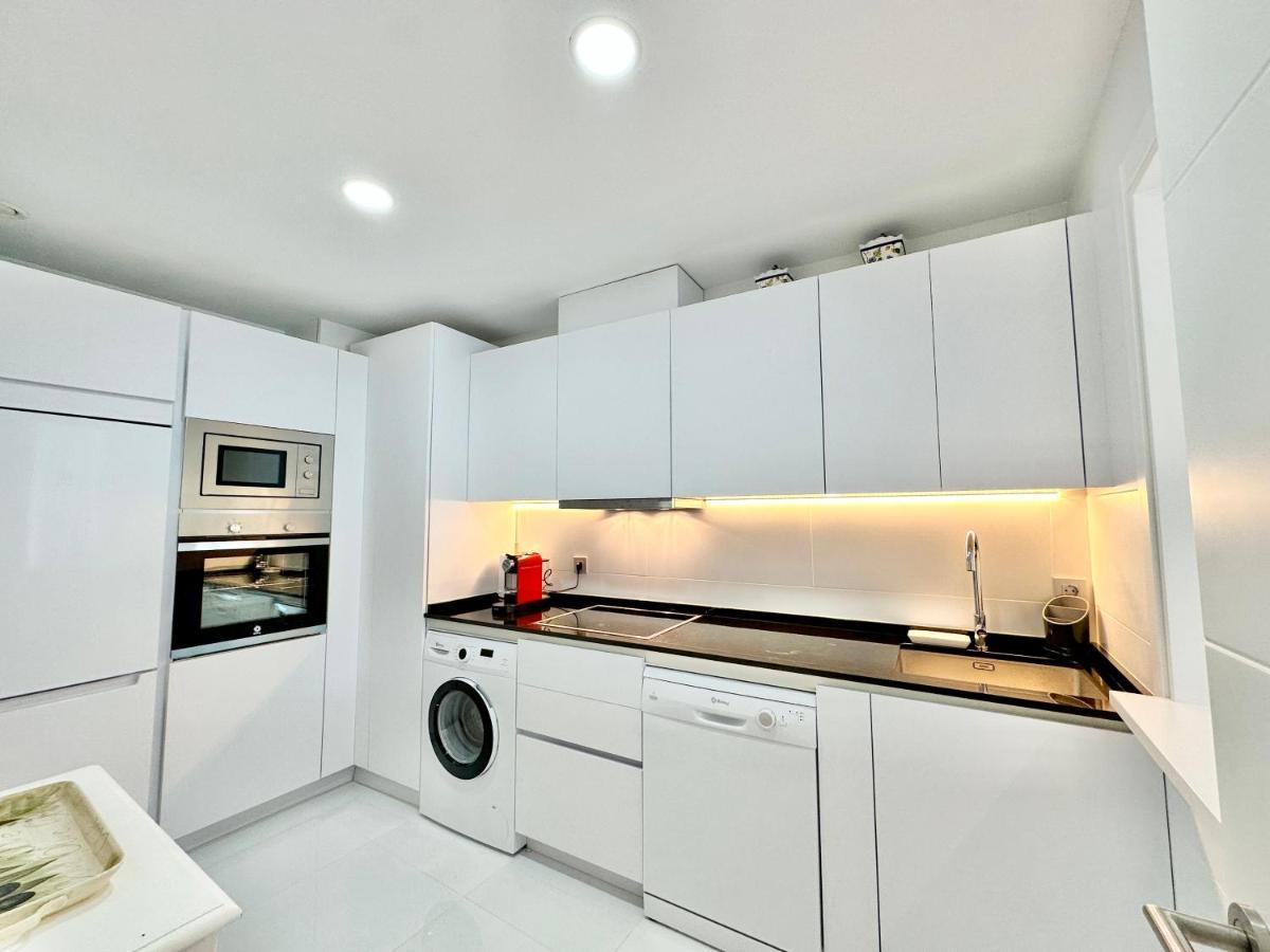 Center Of Marbella - Eaw Homes Bagian luar foto