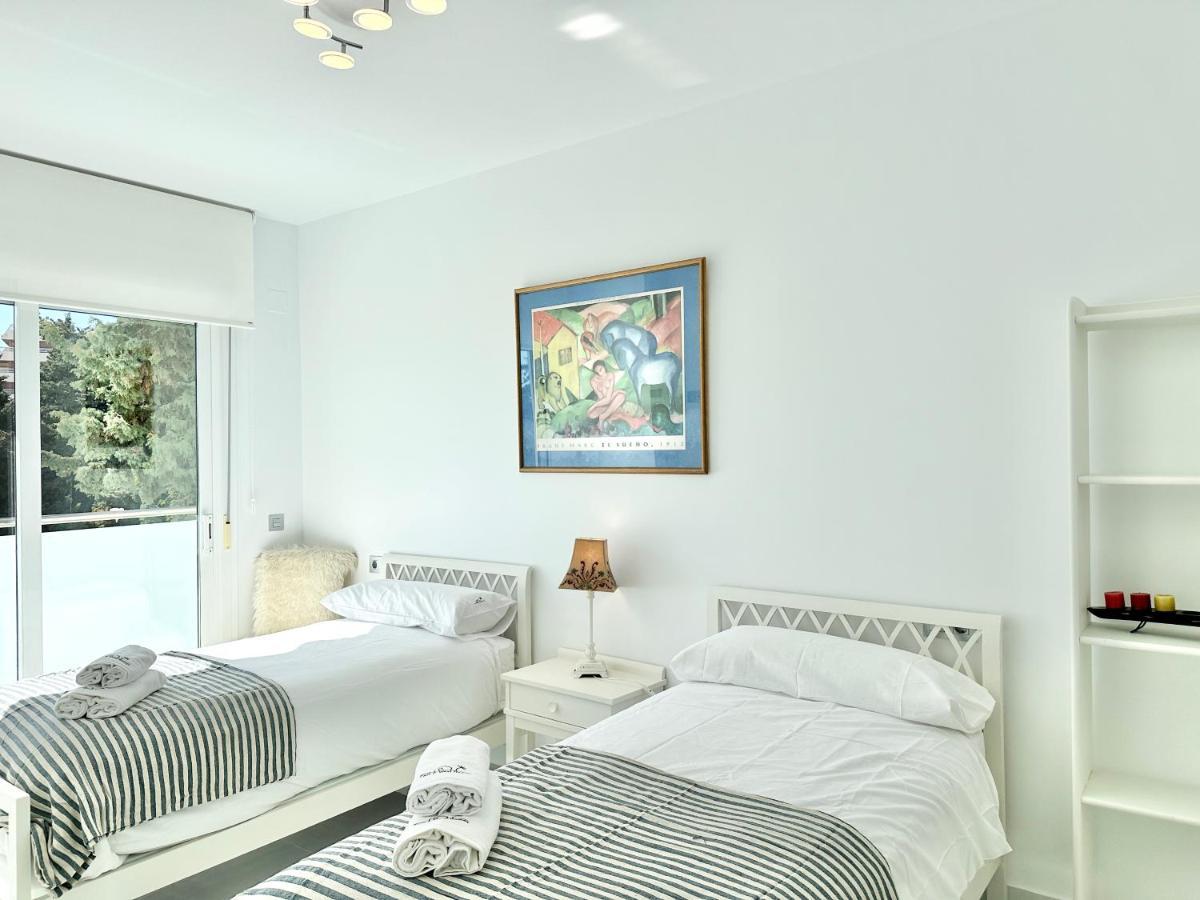 Center Of Marbella - Eaw Homes Bagian luar foto